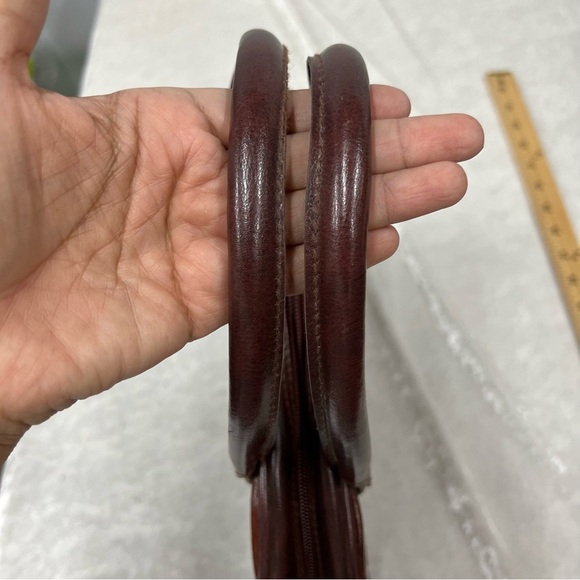 MC detailed handbag - Picture 8 of 10